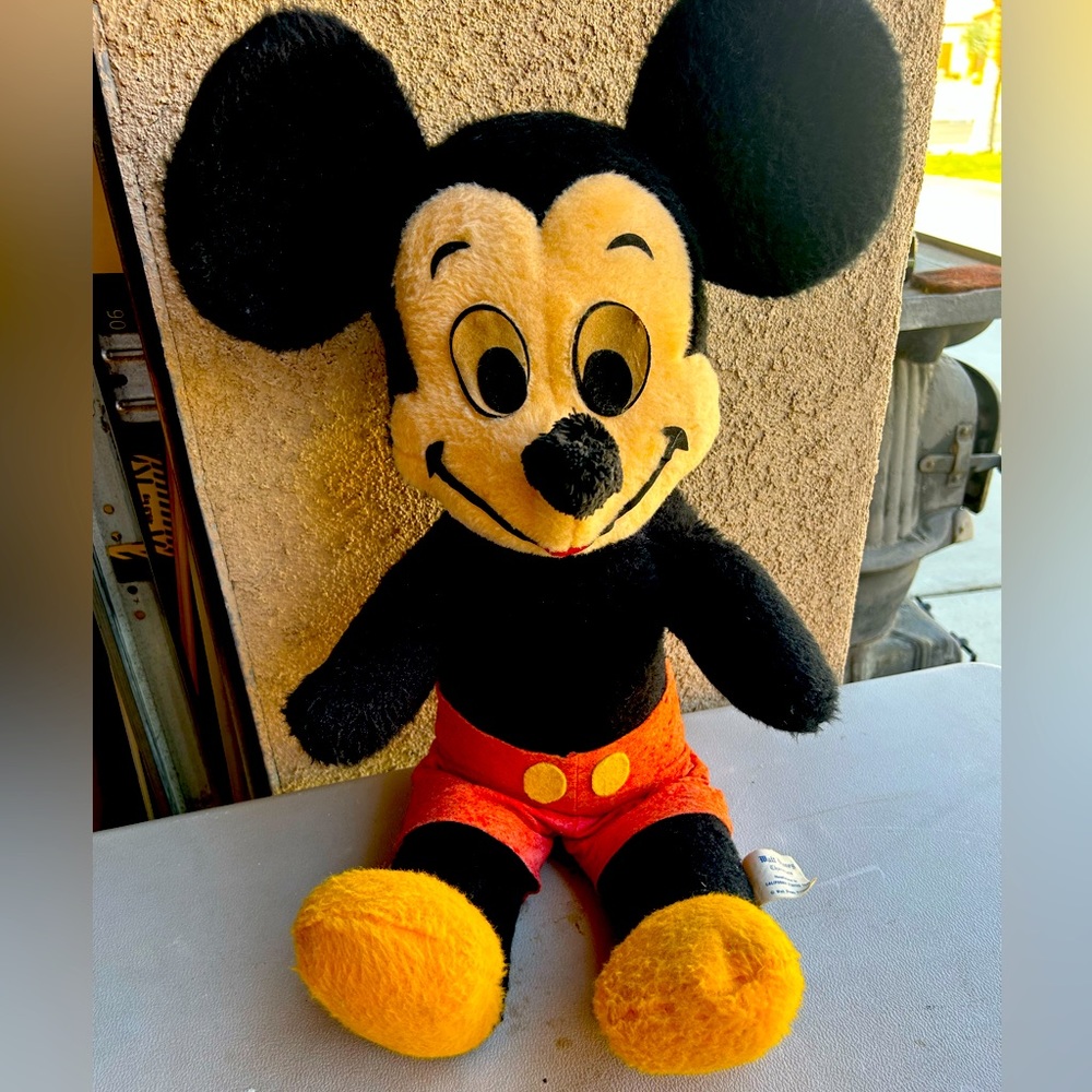 Vintage MICKEY MOUSE